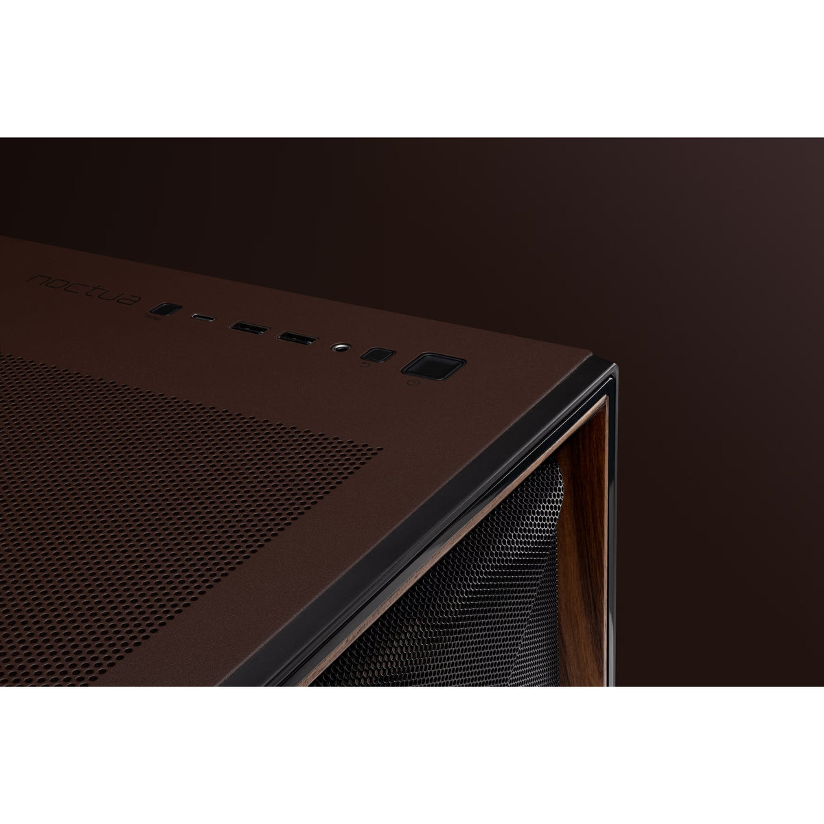Ryzen 7 9800X3D  RTX 5080 Antec Noctua Edition