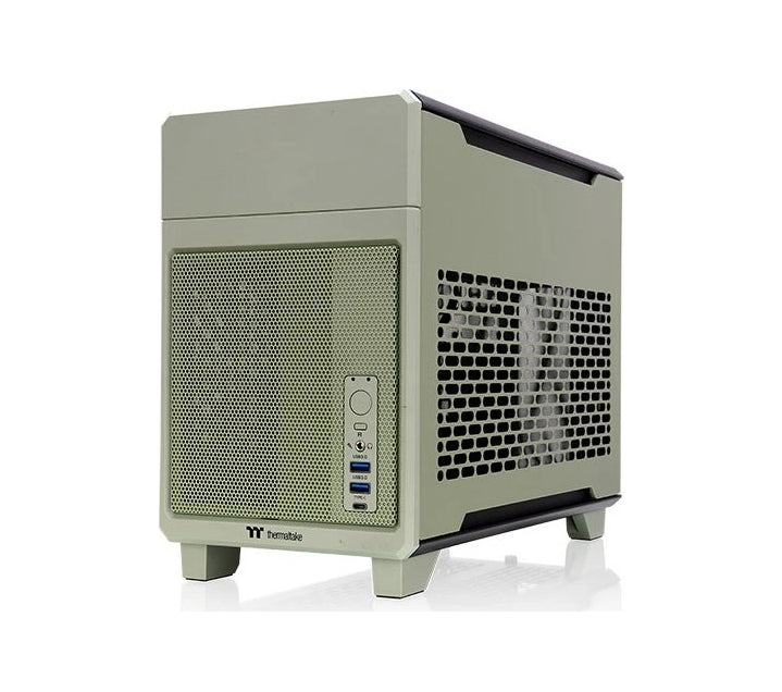 Ryzen 7 7800X3D RX 9070 im Thermaltake TR100